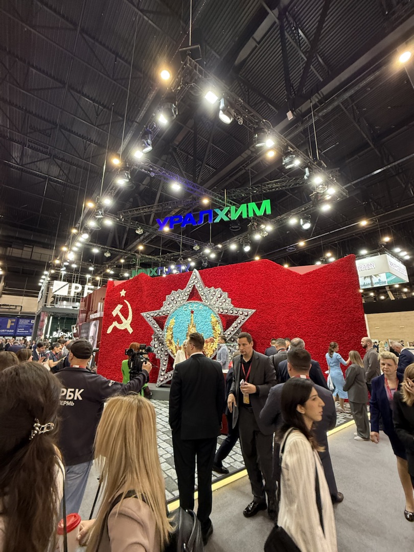 5dbfd11f-0d99-48e6-8b4a-9600fd55a46f