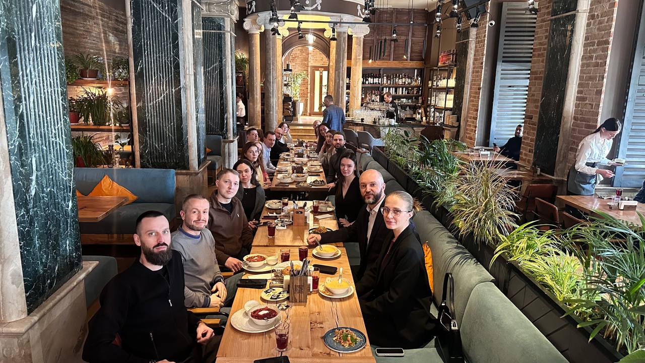 Московская команда «Альфамонолит» нашла рецепт отличного дня: вкусная еда и душевная компания